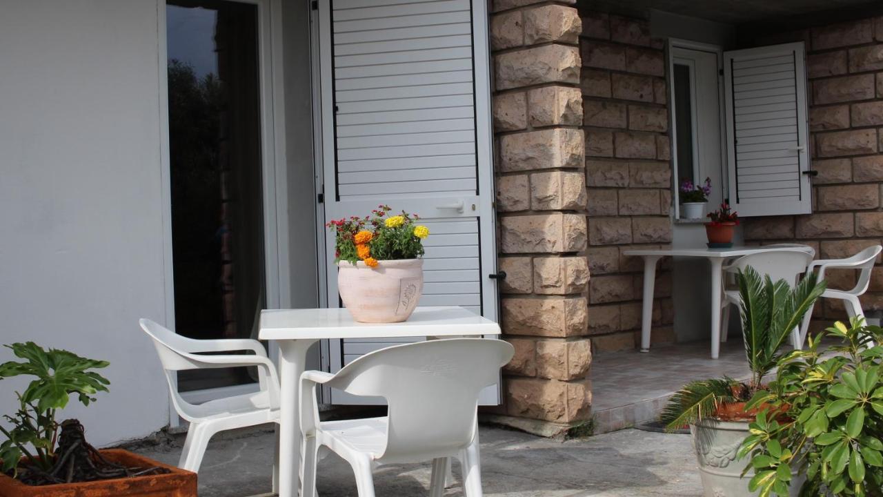 B&B Bassu Bosa Extérieur photo